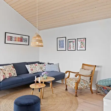 Harthwik - 10m From The Sea By Interhome 別荘